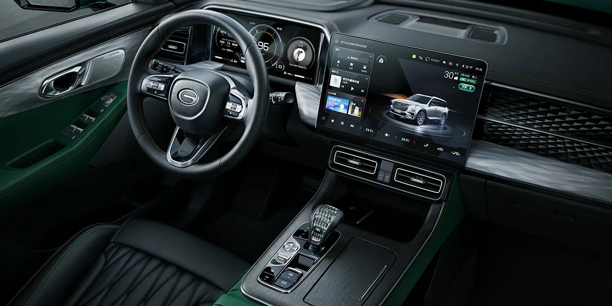 GAC GS8 ترافيلر 2026 في مواجهة النسخة العادية.. تعرف على الفروقات 8 شبكة السيارات الصينية – GAC GS8 ترافيلر 2026 في مواجهة النسخة العادية.. تعرف على الفروقات