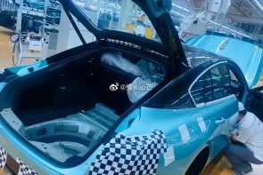 شبكة السيارات الصينية – صور جديدة لسيارة الفخامة الرياضية الجديدة كليًا هونشي H6 بالصين
