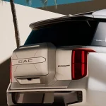 GS8 ترافيلر 2026
