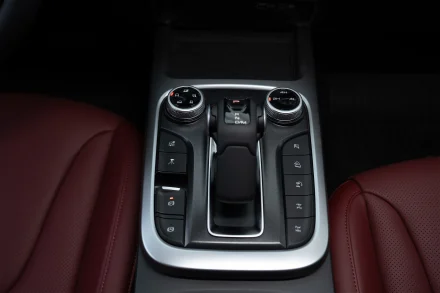 أنظمة السلامة في تانك 300 فيس ليفت 2026.. حماية ذكية بتقنيات متعددة