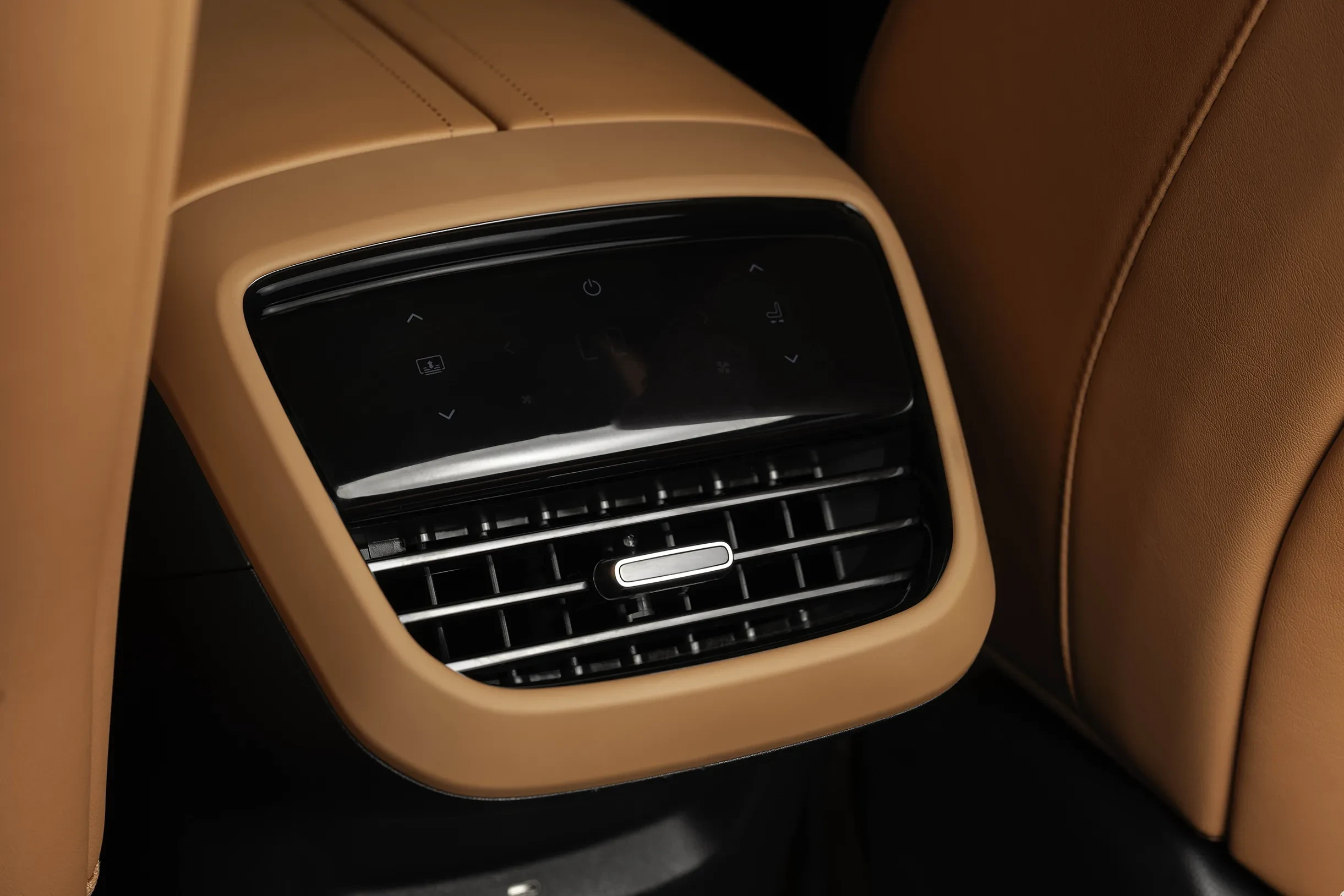 فئات وأسعار ديبال S07 REEV 2026 الجديدة كليًا بالسعودية 12 شبكة السيارات الصينية – فئات وأسعار ديبال S07 REEV 2026 الجديدة كليًا بالسعودية