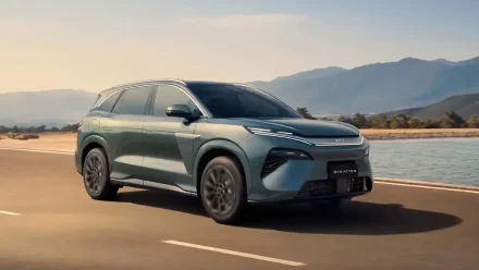 قراءة تفصيلية لسيارة BYD Atto 8 2026 الجديدة كليًا بالسعودية