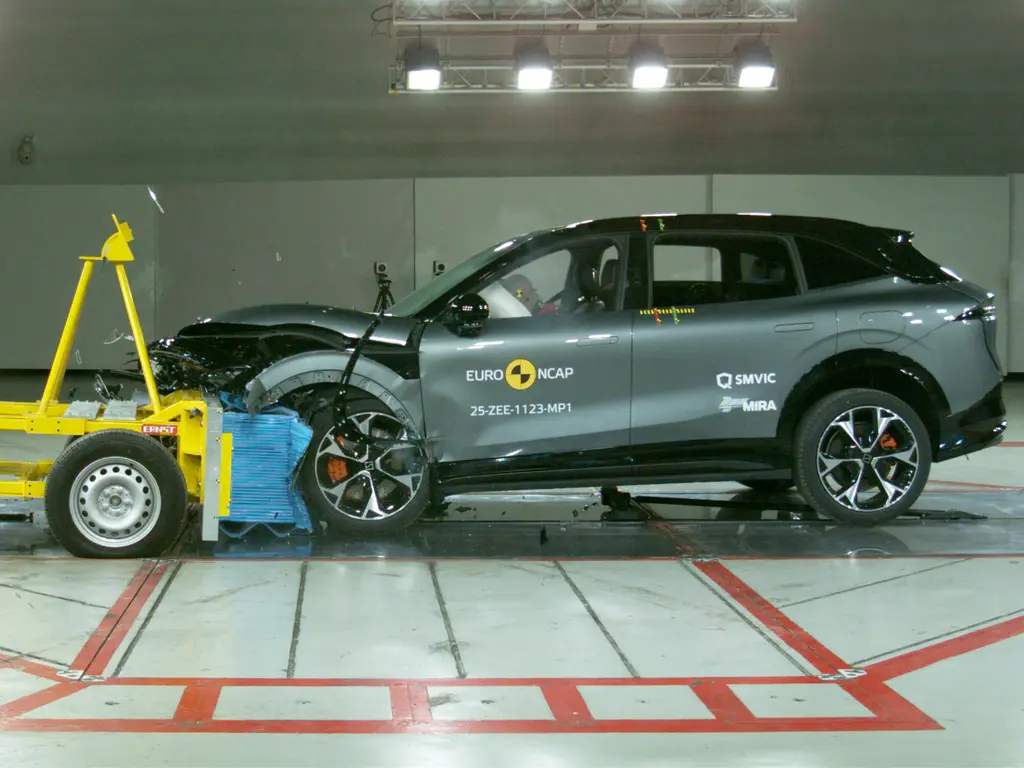 شبكة السيارات الصينية &ndash; بعد إطلاقها مؤخرًا في السعودية.. Zeekr 7X الكهربائية تحصد 5 نجوم في اختبارات السلامة ANCAP