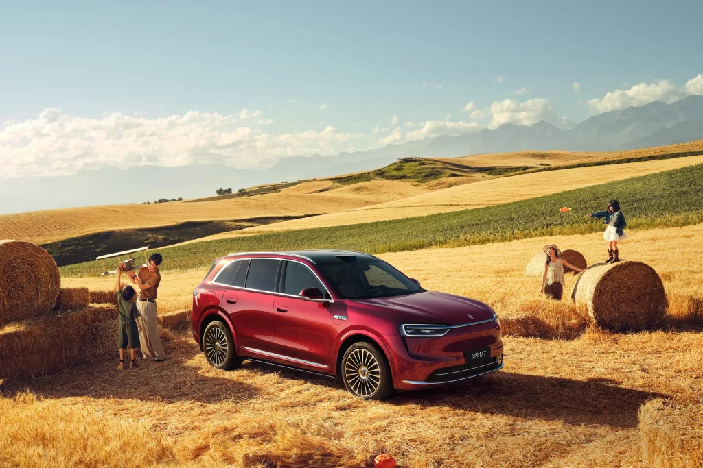 شبكة السيارات الصينية &ndash; AITO M7 وM8 2026 المحدثتان: ليدار 896 خطًا مزدوج وتقنيات XPIXEL ومدى يصل إلى 1690 كم