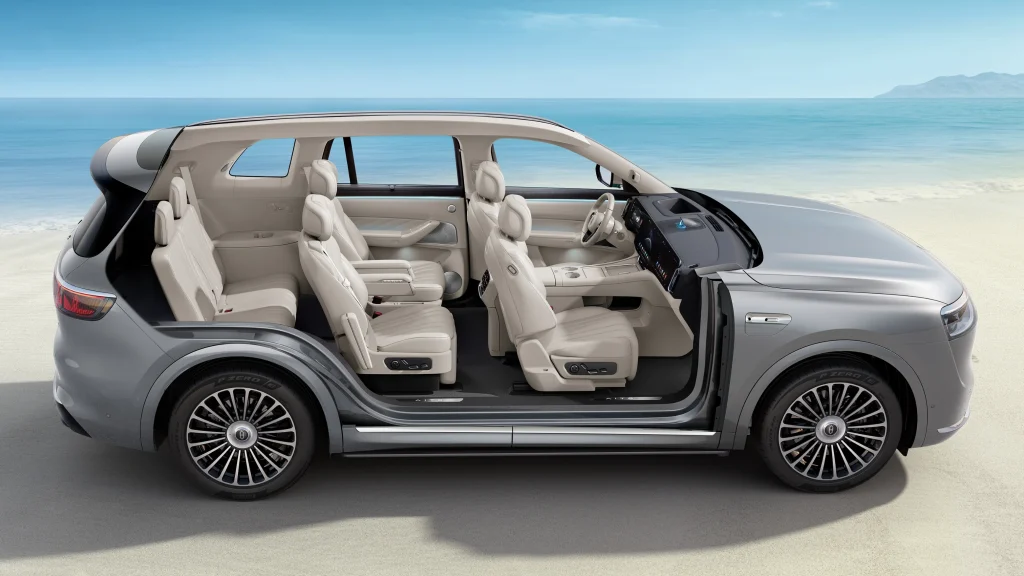 شبكة السيارات الصينية &ndash; AITO M7 وM8 2026 المحدثتان: ليدار 896 خطًا مزدوج وتقنيات XPIXEL ومدى يصل إلى 1690 كم