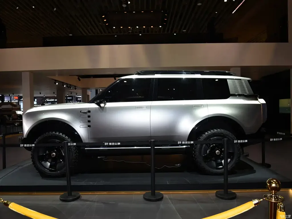 سيارة جديدة تهدد عرش سيارات الطرق الوعرة: الكشف عن ملامح جيتور G600 الهجينة PHEV الفاخرة 3 شبكة السيارات الصينية – سيارة جديدة تهدد عرش سيارات الطرق الوعرة: الكشف عن ملامح جيتور G600 الهجينة PHEV الفاخرة