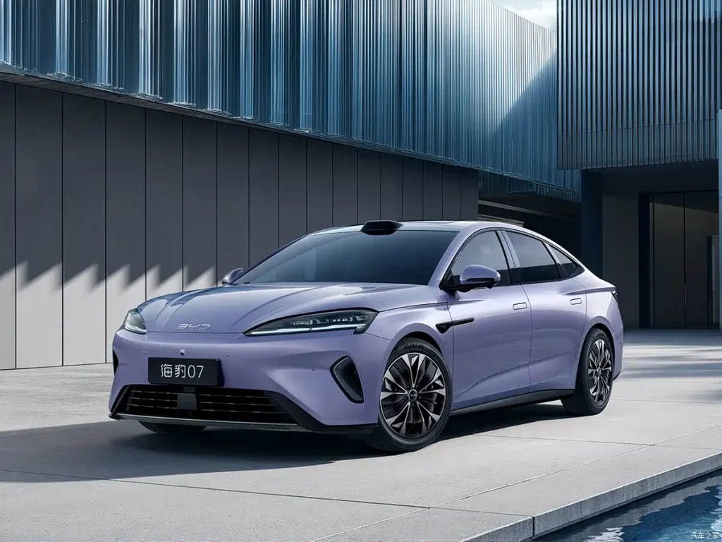 شبكة السيارات الصينية &ndash; بي واي دي تكشف عن Seal 07 EV موديل 2026 ببطارية Blade 2.0 بمدى 705 كم وسعر مفاجئ!!