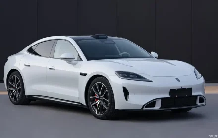 سيدان كهربائية رياضية بتقنيات هواوي تستهدف منافسة شاومي SU7: الكشف المرتقب عن Shangjie Z7 وZ7T بمواصفات قوية