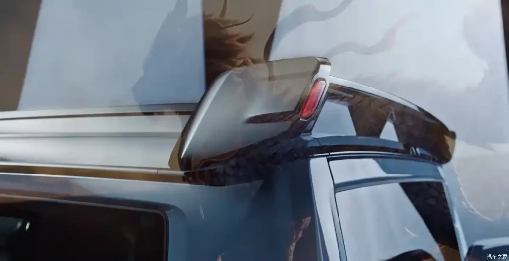 شبكة السيارات الصينية &ndash; الكشف المنتظر : تانك 700 Hi4-Z الجديدة كليًا تظهر بقوة 958 حصان وليدار للقيادة الذكية كأقوى وأفخم سيارة هجينة في GWM