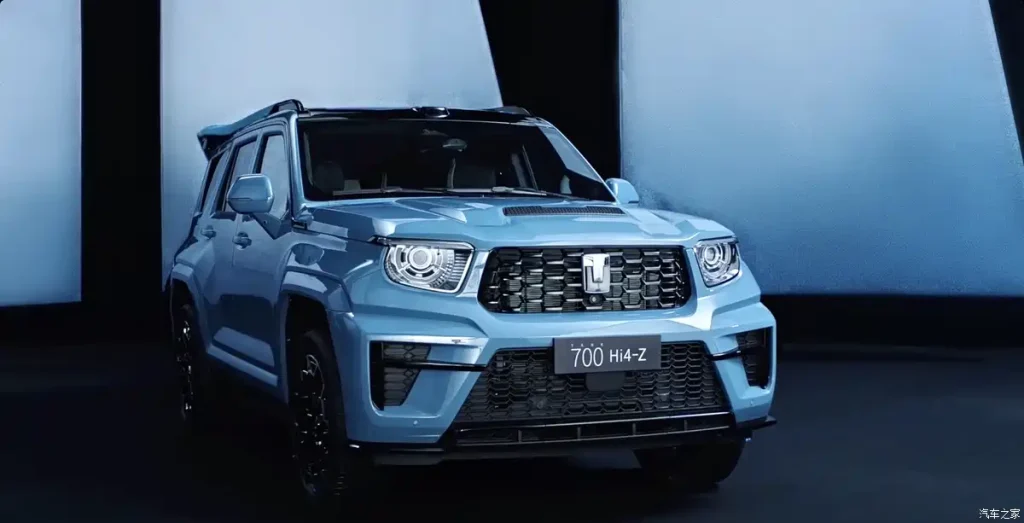 شبكة السيارات الصينية &ndash; تانك 700 موديل 2026: إطلاق رسمي بنظامي Hi4-Z وHi4-T مع 863 حصان “ثلاجة + شاشات + مقاعد فاخرة” وتقنيات تقود فئة الأوفرود لمستوى جديد