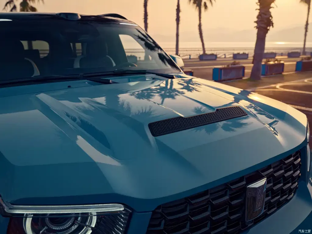 شبكة السيارات الصينية &ndash; الكشف المنتظر : تانك 700 Hi4-Z الجديدة كليًا تظهر بقوة 958 حصان وليدار للقيادة الذكية كأقوى وأفخم سيارة هجينة في GWM