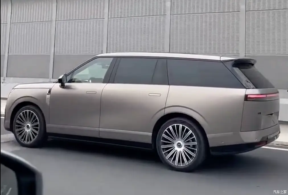 شبكة السيارات الصينية &ndash; Xpeng GX تكشف عن نفسها: SUV ثلاثية الصفوف بحجم رينج روفر ومدى يصل إلى 750 كم تمثل أخطر تحول في تاريخ الشركة