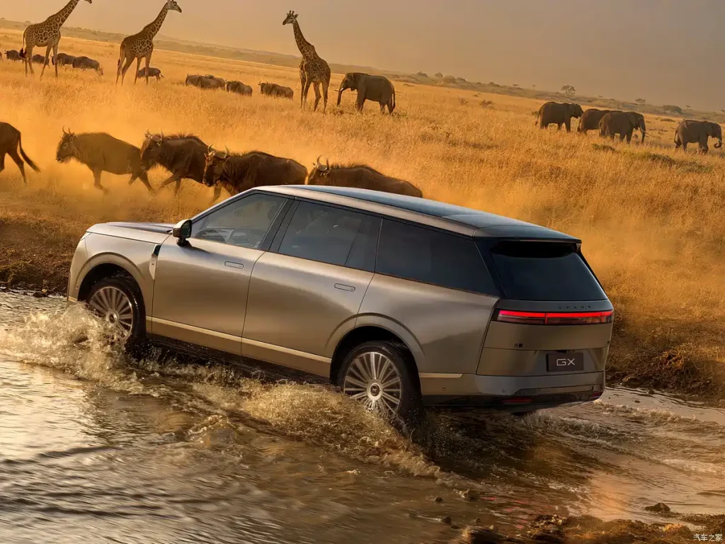 شبكة السيارات الصينية &ndash; Xpeng GX تكشف عن نفسها: SUV ثلاثية الصفوف بحجم رينج روفر ومدى يصل إلى 750 كم تمثل أخطر تحول في تاريخ الشركة