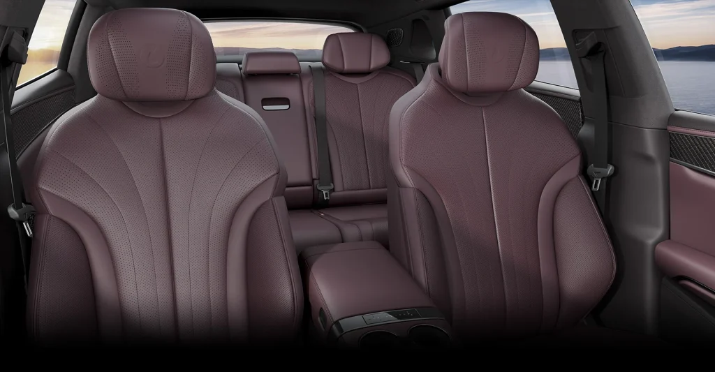 دينزا Z9 GT المحدثة من BYD تُعيد كتابة تاريخ المدى الكهربائي: أطول سيارة كهربائية خالصة مدىً في العالم حتى الآن 7 شبكة السيارات الصينية – دينزا Z9 GT المحدثة من BYD تُعيد كتابة تاريخ المدى الكهربائي: أطول سيارة كهربائية خالصة مدىً في العالم حتى الآن