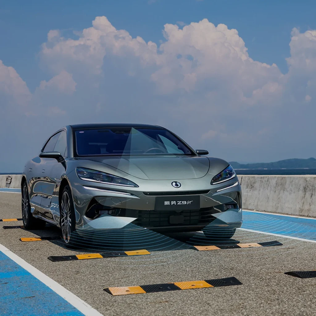 دينزا Z9 GT المحدثة من BYD تُعيد كتابة تاريخ المدى الكهربائي: أطول سيارة كهربائية خالصة مدىً في العالم حتى الآن 3 شبكة السيارات الصينية – دينزا Z9 GT المحدثة من BYD تُعيد كتابة تاريخ المدى الكهربائي: أطول سيارة كهربائية خالصة مدىً في العالم حتى الآن
