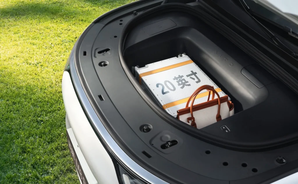 شبكة السيارات الصينية &ndash; AITO M7 وM8 2026 المحدثتان: ليدار 896 خطًا مزدوج وتقنيات XPIXEL ومدى يصل إلى 1690 كم