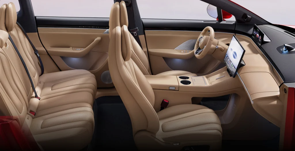 شبكة السيارات الصينية &ndash; Luxeed R7 2026 تنطلق بتحديثات عميقة: ليدار 896 خطًا ومنصة 800V ومدى يصل إلى 802 كم وتقنيات هواوي