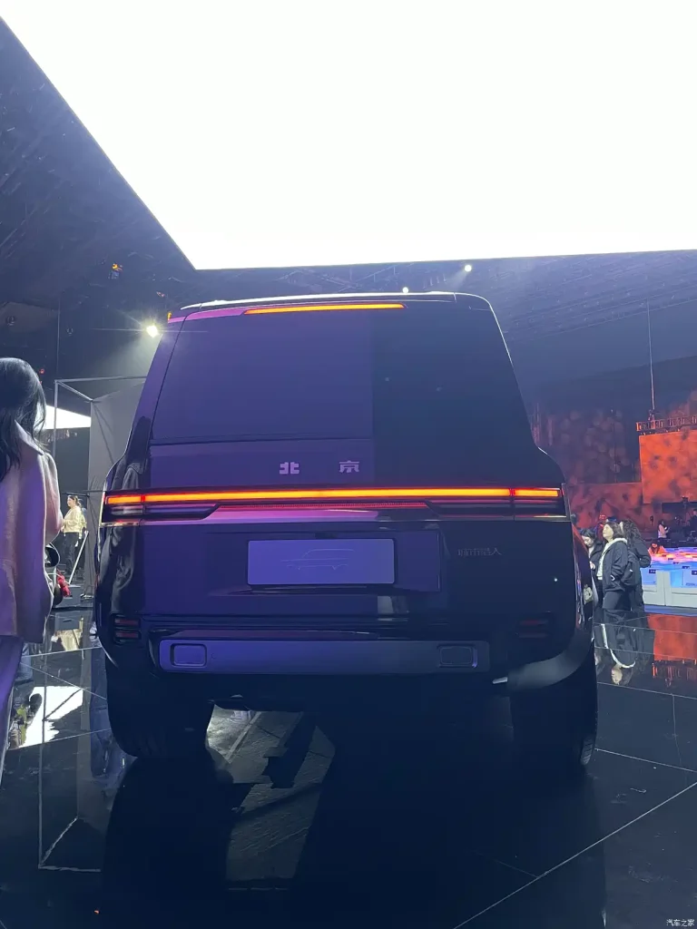 شبكة السيارات الصينية &ndash; بايك 81 و“سيتي هانتر” : SUV تكتيكية بهوية عسكرية وSUV حضرية بفلسفة “قاسي/مرن”… تعيد تشكيل استراتيجية بايك