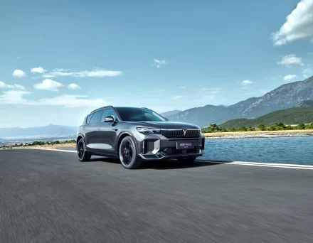 فئات وأسعار فويا فري REEV الجديدة كليًا 2026 بالسعودية