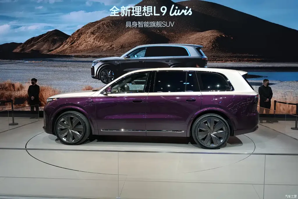 شبكة السيارات الصينية &ndash; لي أوتو Li Auto L9 Livis 2026 تنطلق رسميًا: SUV فاخرة بذكاء اصطناعي وقدرة 800V وتعليق “يتحدى الفيزياء” بسعر يبدأ من 217 ألف ريال