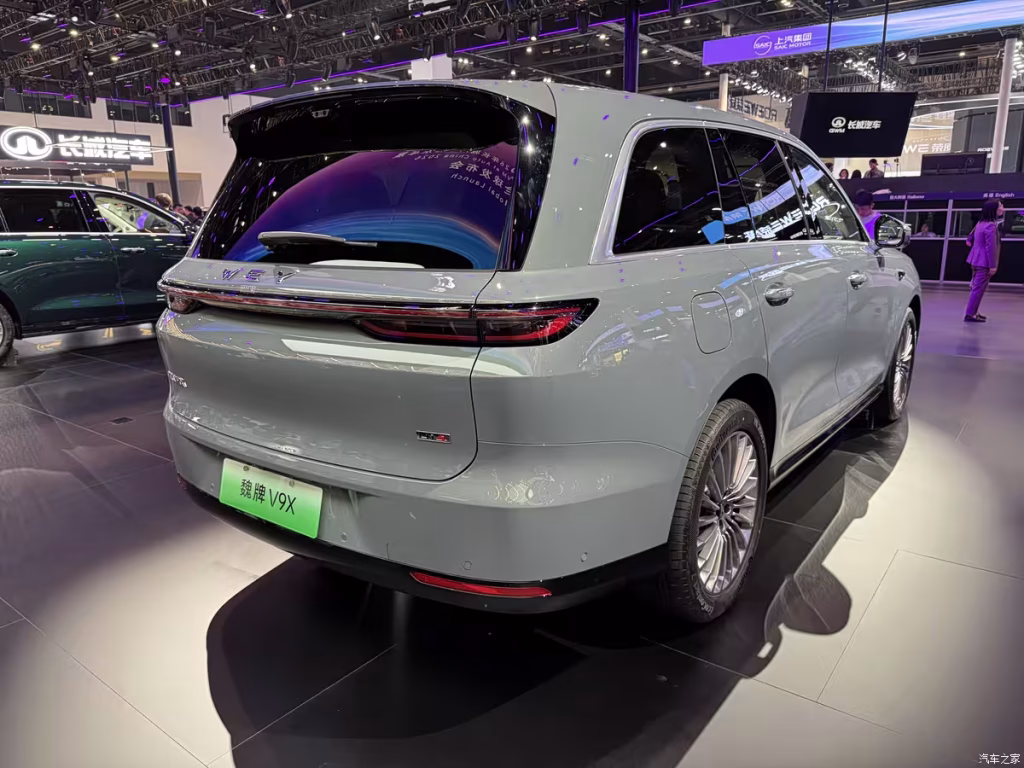 شبكة السيارات الصينية &ndash; وي V9X تقتحم فئة الـSUV الفاخرة بقوة: مدى يصل إلى 1700 كم وتقنيات 800V وشحن 6C وذكاء اصطناعي متكامل يبدأ من 192 ألف ريال