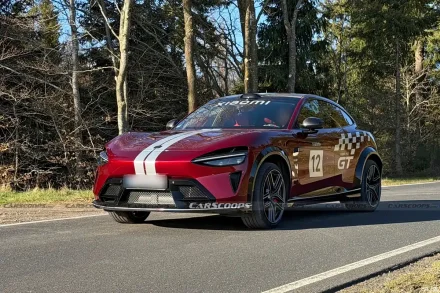 شاومي YU7 GT : وحش كهربائي بقوة 1003 حصان وسرعة 300 كم/س يتحدى بورشه على حلبة نوربورغرينغ