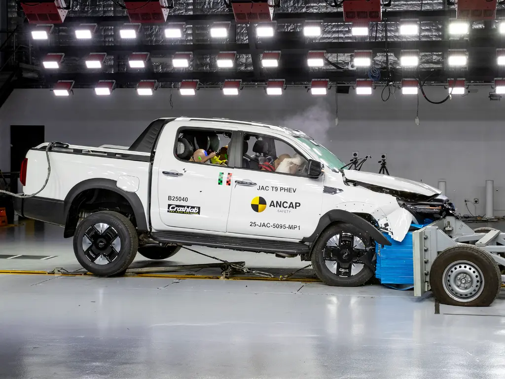 شبكة السيارات الصينية &ndash; JAC Hunter 2026 تحصد العلامة الكاملة: 5 نجوم في اختبارات السلامة ANCAP