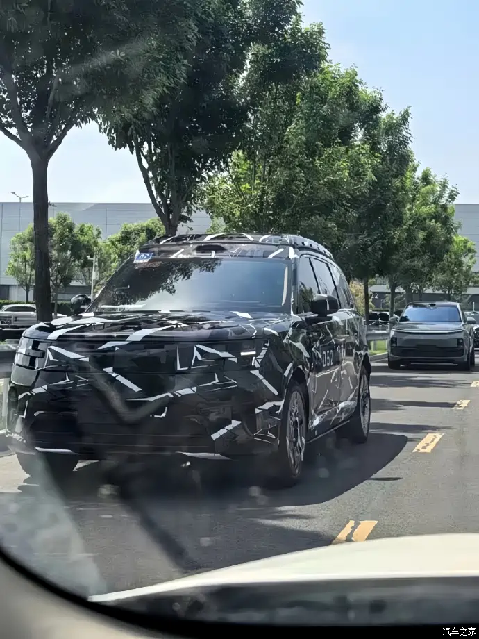 شاومي تستعد لإطلاق SUV بمدى ممتد يصل إلى 500 كم: تسريبات تكشف دخولها الرسمي منافسة الفئة الفاخرة