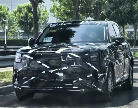 شاومي تستعد لإطلاق SUV بمدى ممتد يصل إلى 500 كم: تسريبات تكشف دخولها الرسمي منافسة الفئة الفاخرة