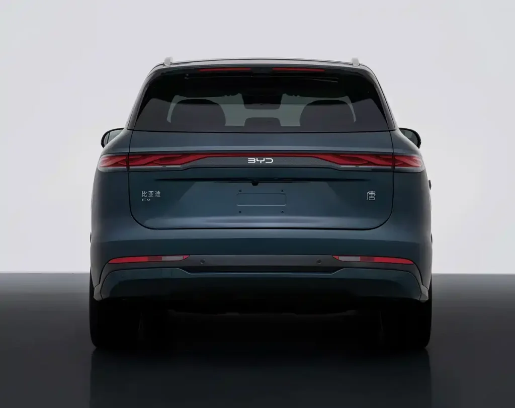شبكة السيارات الصينية &ndash; بي واي دي تكشف 8 Series Tang الجديدة رسميًا: SUV كهربائية بقوة 408 حصان ومدى يتجاوز 800 كم وسعر قد يتخطى Tang L