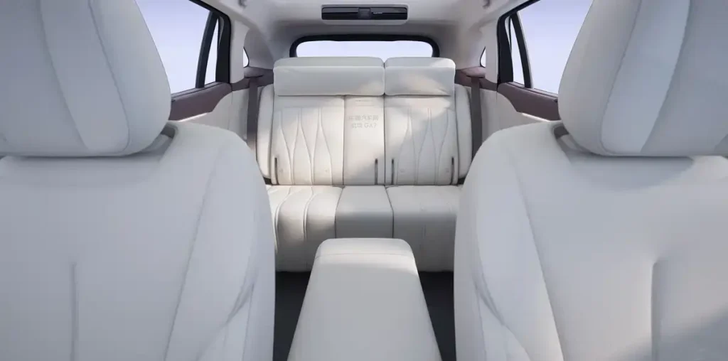 شبكة السيارات الصينية &ndash; Aistaland GX7 الجديدة تظهر رسميًا.. SUV كبيرة بمدى كهربائي يصل إلى 385 كم وسرير ذكي يتحول خلال 20 ثانية