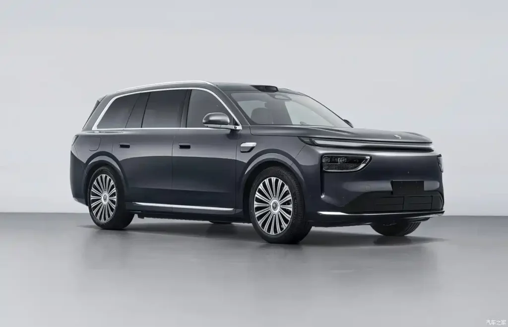 دونغ فينغ ييجينغ X9 الكهربائية الجديدة تظهر في الصين.. SUV فاخرة بستة مقاعد وقوة تصل إلى 612 حصان وتقنيات هواوي 2 دونغ فينغ ييجينغ X9 الكهربائية الجديدة تظهر في الصين.. SUV فاخرة بستة مقاعد وقوة تصل إلى 612 حصان وتقنيات هواوي